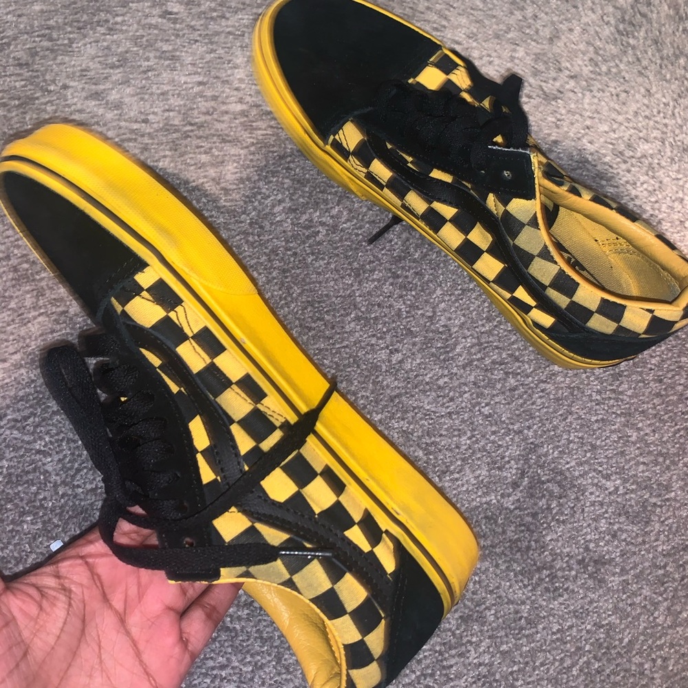 COPY - vans - Picture 2 of 3